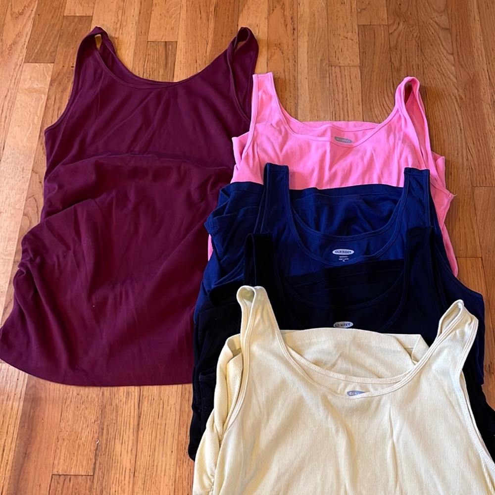 Old Navy Maternity Lot of First Layer Ruched Tank Tops